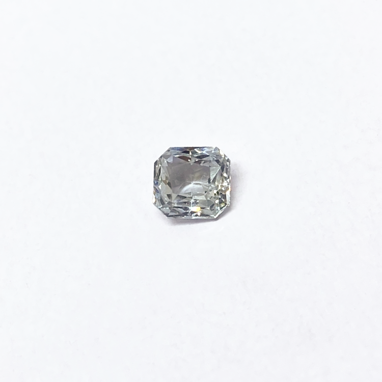 White Sapphire (1.69 ct)