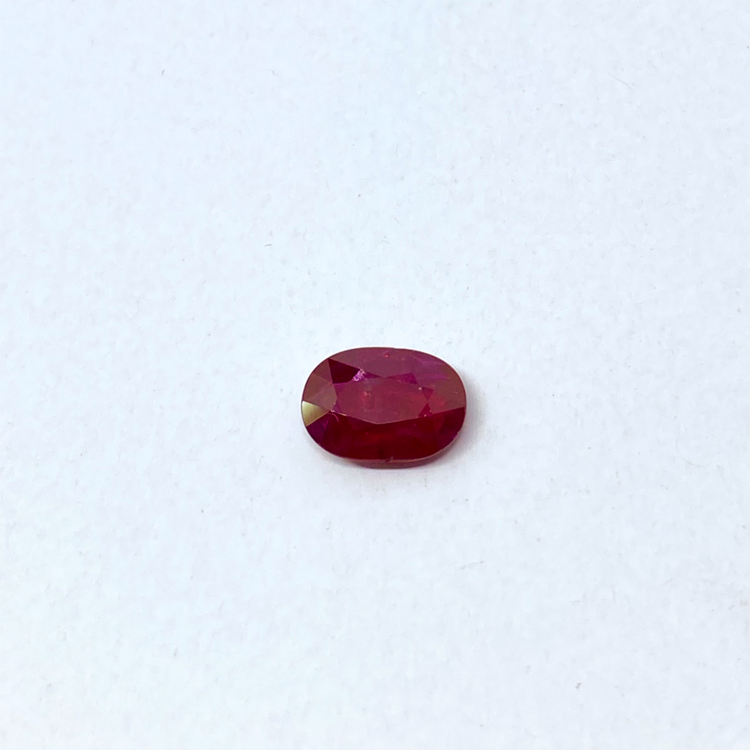 Rubis (2,05 ct)