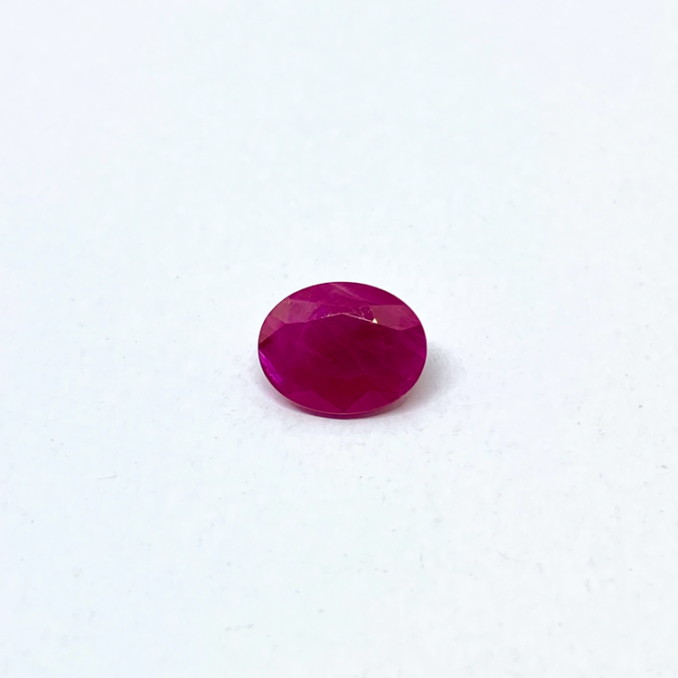 Rubi (2,08 ct) 