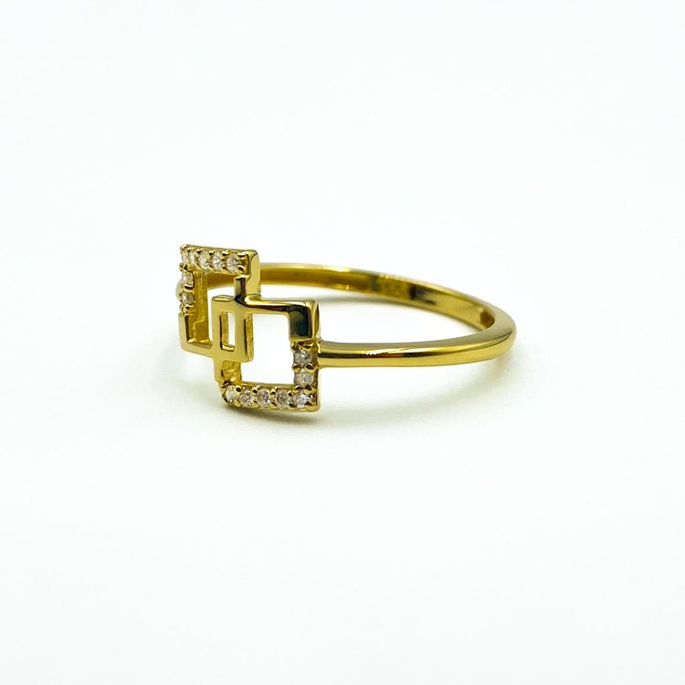 14-Diamond 18kt Yellow Gold Ring