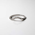 Charger l&#39;image dans la visionneuse de galerie, Superbe bague en diamant en or blanc 18 carats
