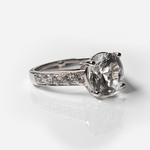 Load image into Gallery viewer, Timeless White Topaz Ring - 18kt White Gold, 1 White Topaz
