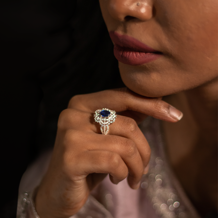 Luxurious Blue Sapphire Ring