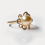 Load image into Gallery viewer, Luxurious Gold Pearl Ring with Diamonds
